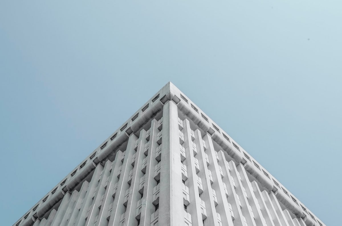 意甲知名评论员：米兰应该拿出诚意对待迈尼昂续约，1月就给他加工资让其满意