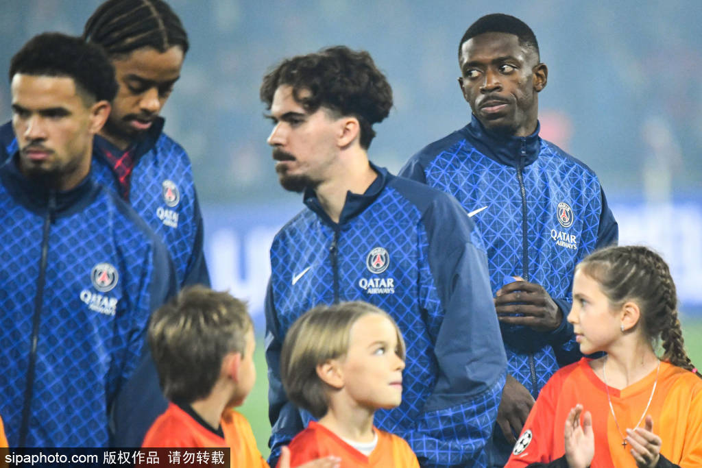 恩里克发声:卢卡斯红牌事件引发的反思与战术调整