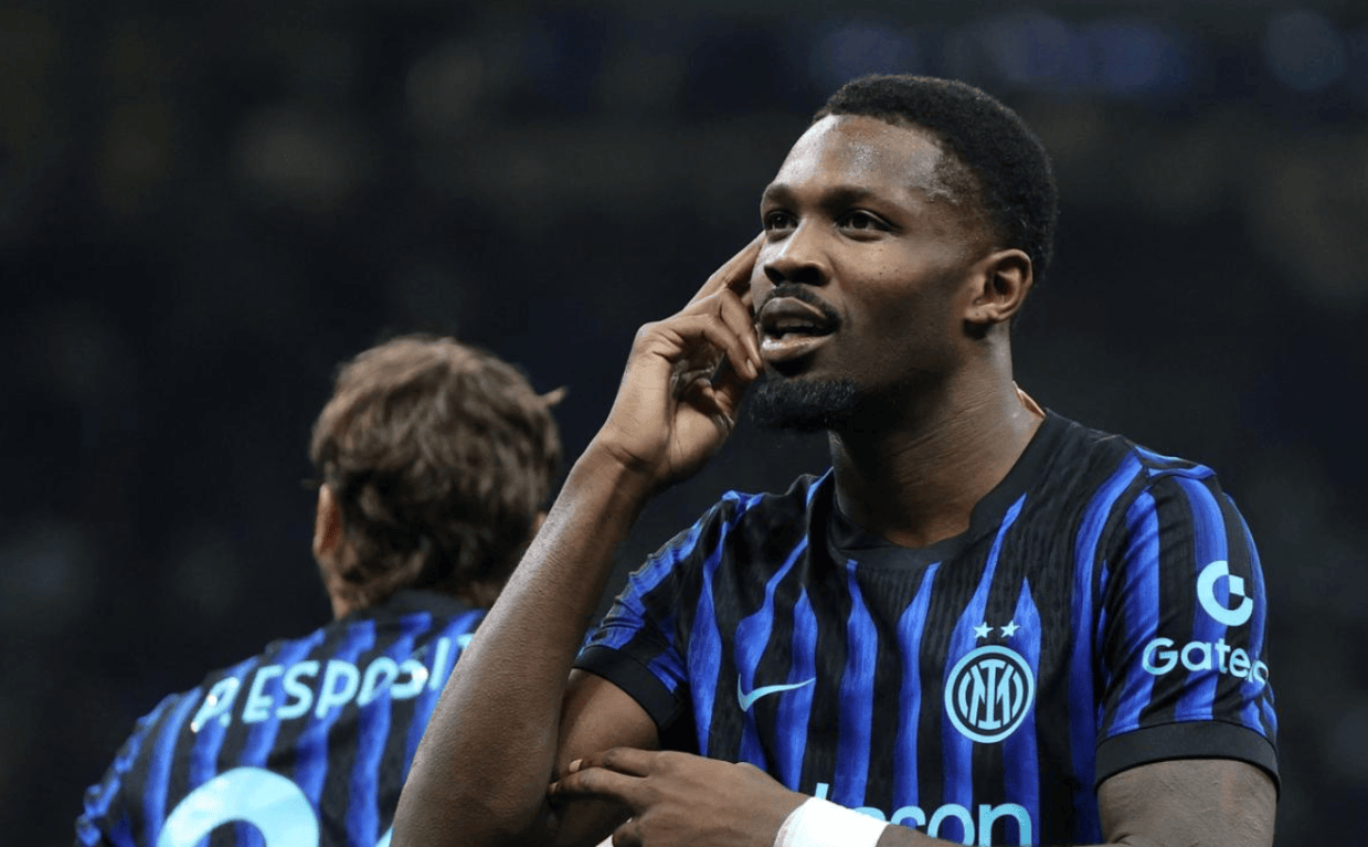 3-0横扫！意甲领头羊踢疯了，领先那不勒斯12分，甩开米兰15分